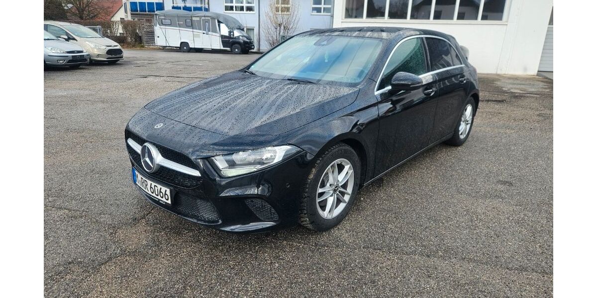 Mercedes-Benz A 180 238.000 km 12.999 &euro; Alling 82239