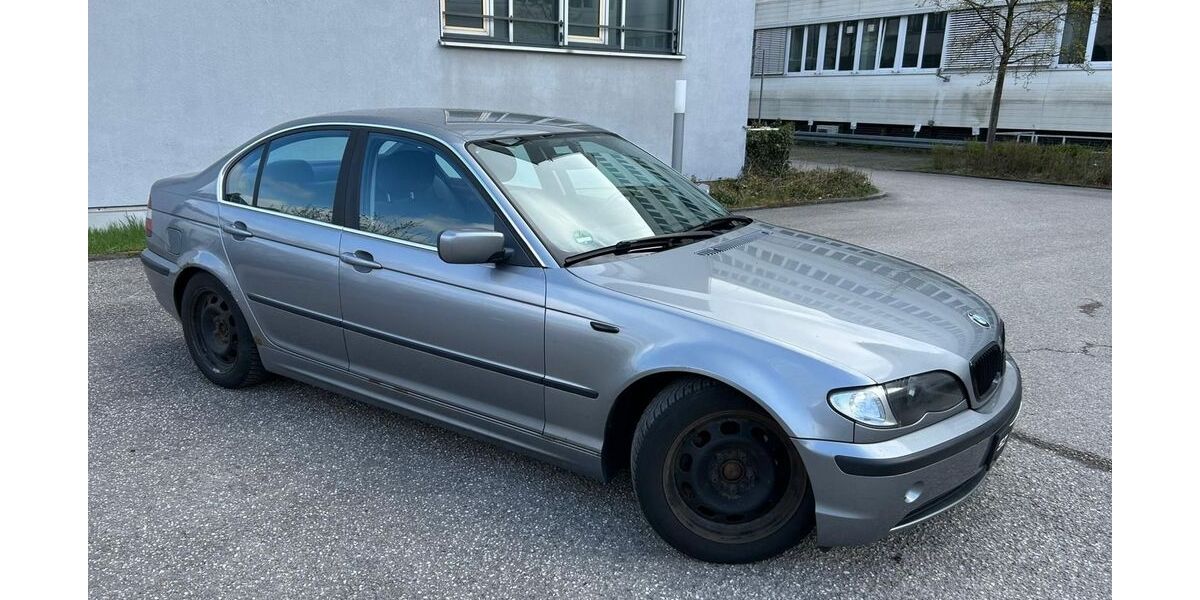 BMW 325 252.500 km 1.999 &euro; München 81677