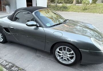 Porsche Boxster 157.000 km 21.986 &euro; München 81675