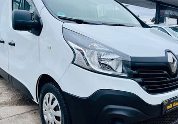 Renault Trafic 72.000 km 12.750 &euro; München 81825