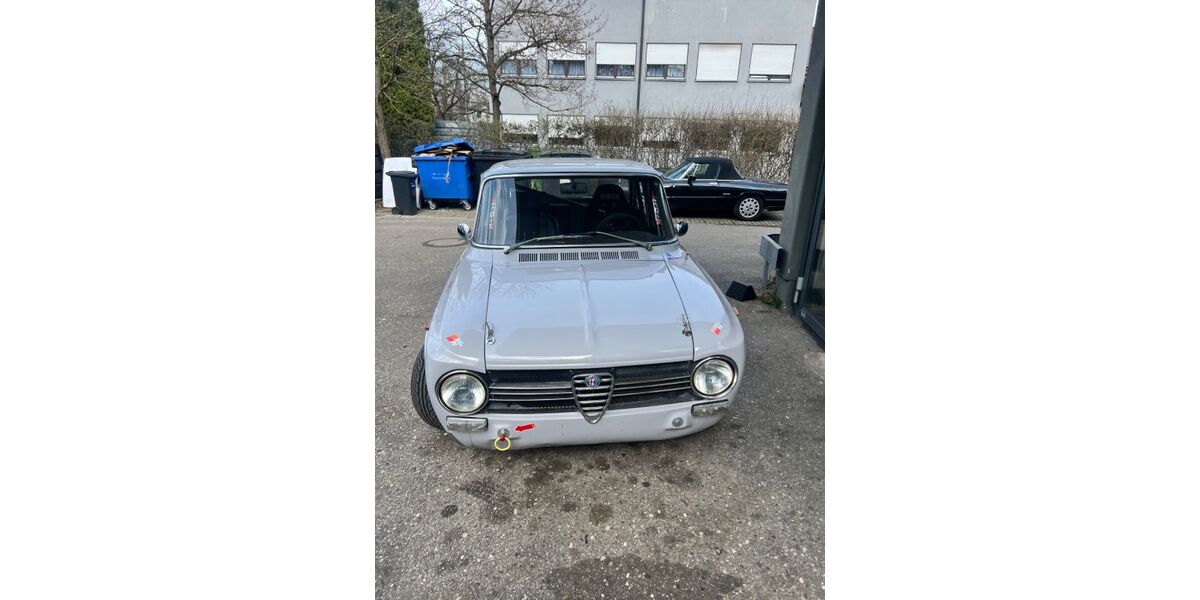 Alfa Romeo Giulia 99.999 km 43.500 &euro; München 81543