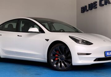 Tesla Model 3 28.544 km 34.900 &euro; München 80997