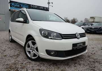 VW Touran 268.619 km 6.950 &euro; München 81829