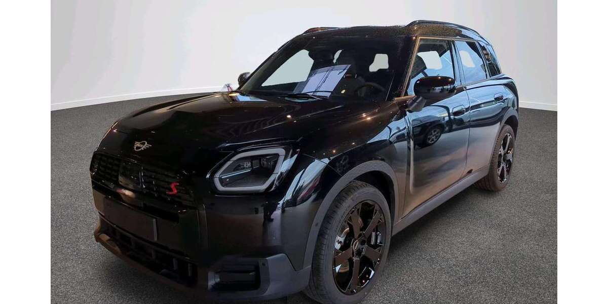 Mini Countryman S All4 2.691 km 42.370 &euro; München 80788