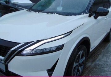 Nissan Qashqai 33.347 km 27.560 &euro; München 81677