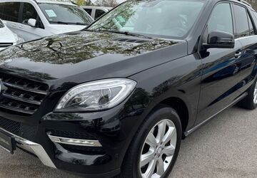 Mercedes-Benz ML 350 140.100 km 26.900 &euro; München 81243
