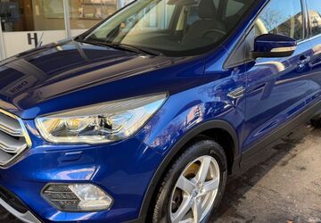 Ford Kuga 136.790 km 12.499 &euro; München 81549