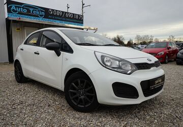 Kia Rio 138.064 km 5.950 &euro; München 81829