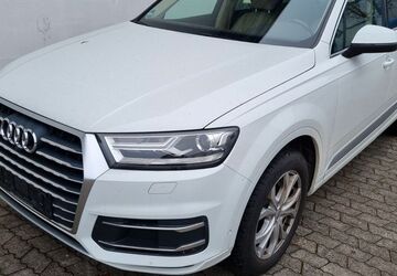 Audi Q7 139.000 km 29.900 &euro; Dachau (bei München) 85221