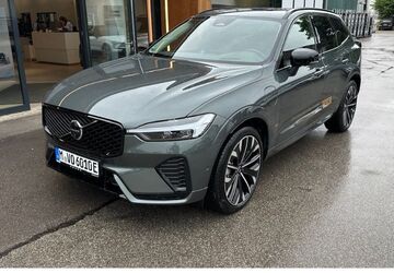 Volvo XC60 14.990 km 73.999 &euro; Baierbrunn 82065