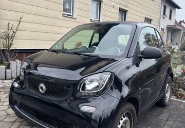 Smart ForTwo 61.000 km 5.750 &euro; München 80992
