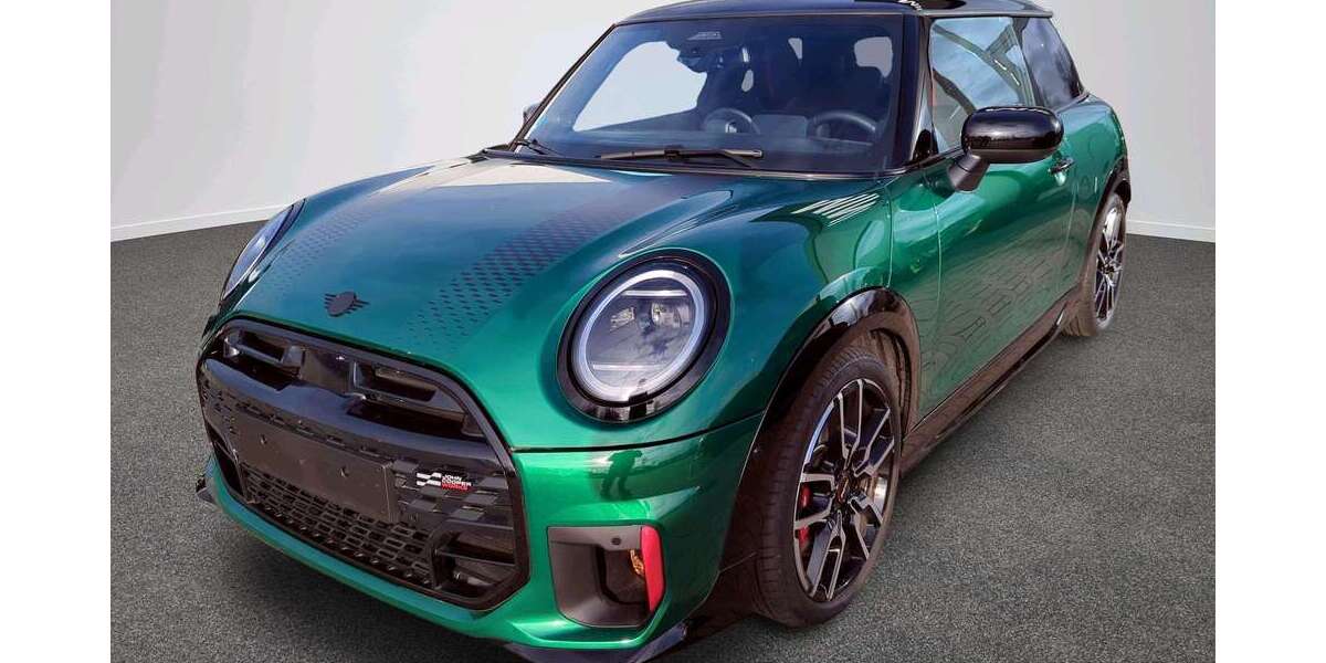 Mini John Cooper Works 2.197 km 43.153 &euro; München 80788