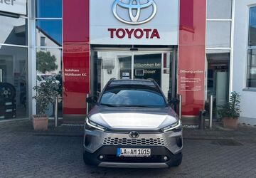 Toyota Corolla 1.500 km 37.990 &euro; Neufarn 85646