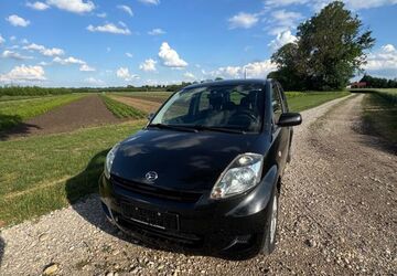 Daihatsu Sirion 45.471 km 5.950 &euro; München 80999