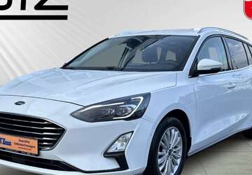 Ford Focus 49.600 km 21.530 &euro; Fürstenfeldbruck 82256