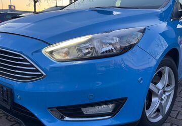 Ford Focus 128.000 km 7.450 &euro; Dachau 85221