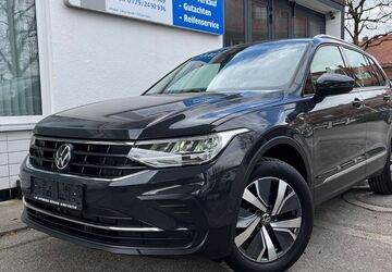 VW Tiguan 73.000 km 25.999 &euro; München 81245