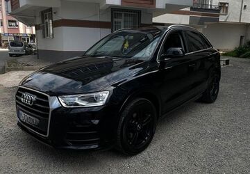 Audi Q3 218.000 km 13.000 &euro; München 80937