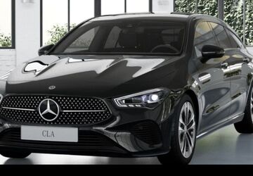 Mercedes-Benz CLA 180 Shooting Brake 7.673 km 32.990 &euro; München 80636