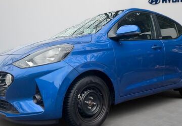 Hyundai i10 25.000 km 11.580 &euro; München 81825