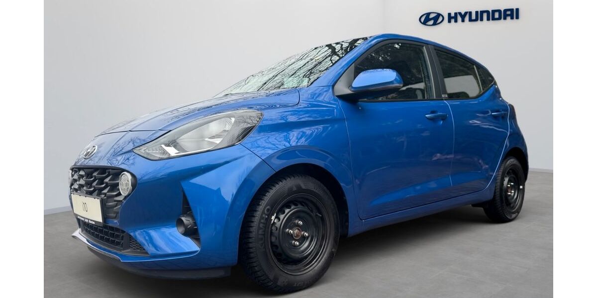Hyundai i10 25.000 km 11.580 &euro; München 81825