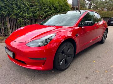 Gebrauchte Tesla Model 3