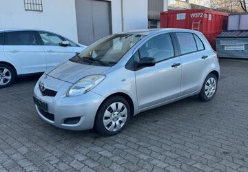 Toyota Yaris 133.300 km 3.990 &euro; München 80686