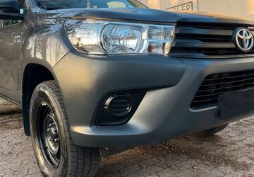 Toyota Hilux 185.507 km 22.491 &euro; München 80939