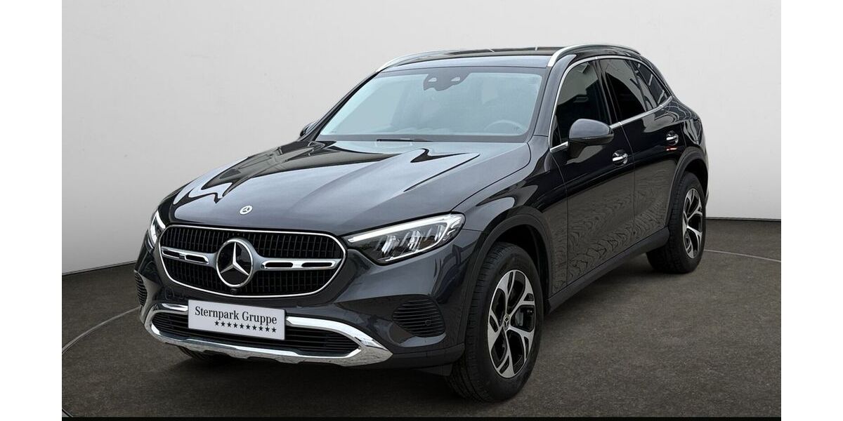 Mercedes-Benz GLC 300 49.000 km 54.890 &euro; Gilching 82205