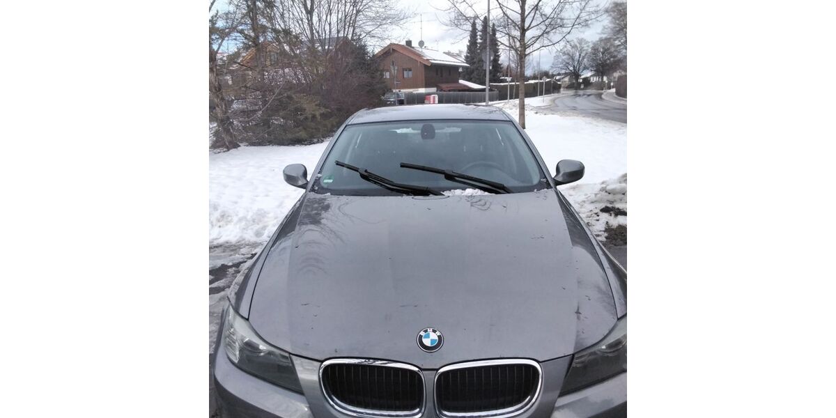 BMW 318 210.500 km 1.990 &euro; Holzkirchen 83607