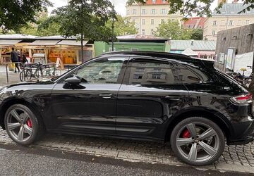 Porsche Macan 21.000 km 77.000 &euro; München 81827