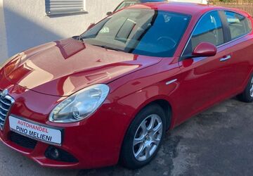 Alfa Romeo Giulietta 155.290 km 2.999 &euro; München 81739