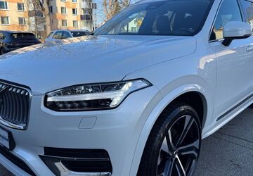 Volvo XC90 81.086 km 49.900 &euro; München 81243
