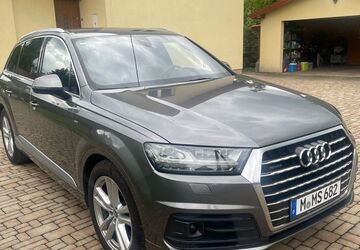 Audi Q7 175.000 km 26.600 &euro; Kirchheim-heimstetten 85551
