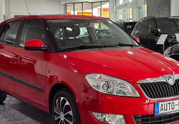 Skoda Fabia 83.766 km 7.800 &euro; München 81829