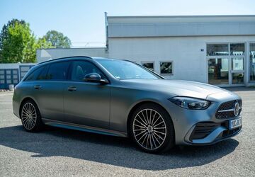 Mercedes-Benz C 300 71.000 km 42.300 &euro; München 80339
