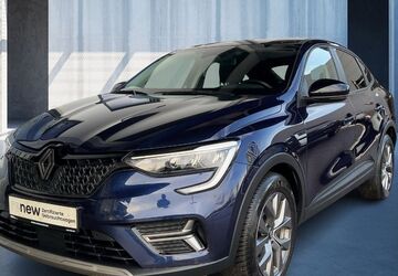 Renault Arkana 28.323 km 23.390 &euro; München 81827