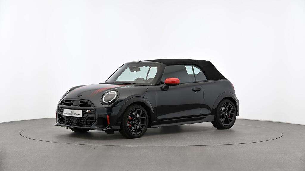 Mini John Cooper Works Cabrio 15.739 km 44.224 &euro; München 80788
