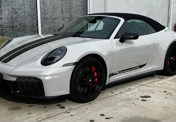 Porsche 992 5.000 km 225.911 &euro; Feldkirchen bei München 85622
