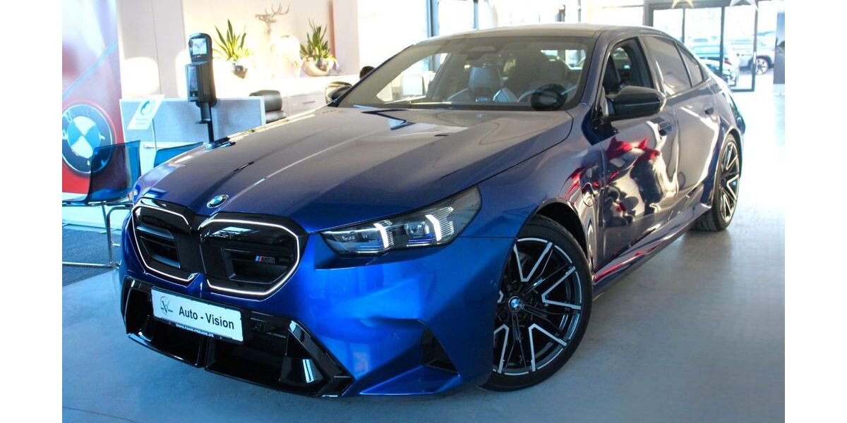 BMW M5 6.900 km 119.900 &euro; München 81825