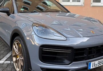 Porsche Cayenne 38.000 km 157.000 &euro; Grasbrunn 85630