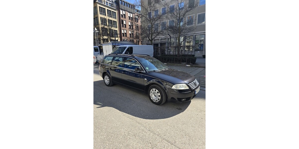 VW Variant 332.000 km 2.490 &euro; München 80313