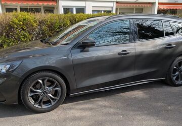 Ford Focus 98.549 km 12.100 &euro; Markt Schwaben 85570