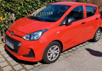 Hyundai i10 37.500 km 8.900 &euro; Berg 82335