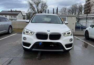 BMW X1 158.000 km 14.500 &euro; München 81737