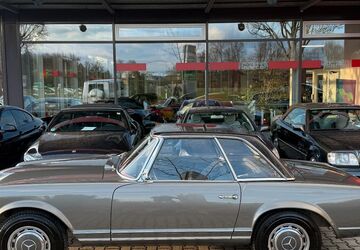 Mercedes-Benz 230 2.286 km 119.500 &euro; Baierbrunn b. München 82065