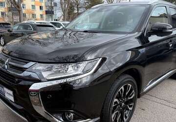 Mitsubishi Outlander 148.000 km 13.400 &euro; München 81243