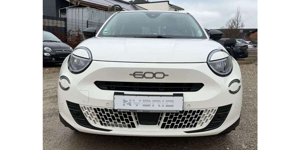 Fiat 600 6.890 km 24.990 &euro; Maisach 82216