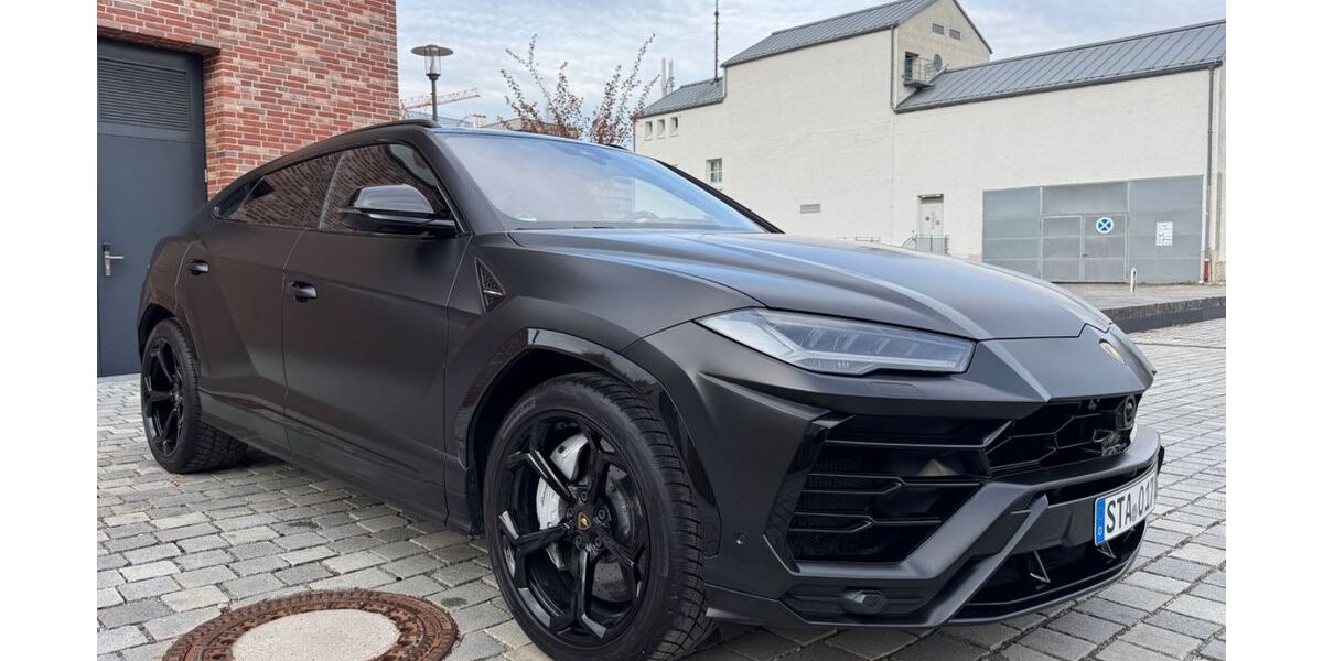 Lamborghini Urus 97.800 km 179.999 &euro; Unterföhring 85774