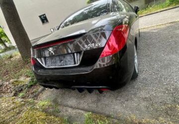 Peugeot 308 76.695 km 3.999 &euro; München 81737